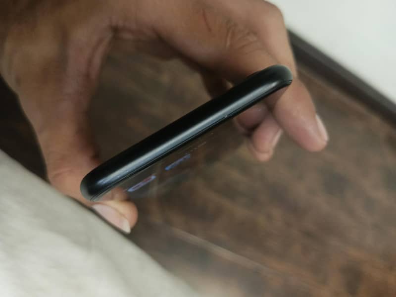 Apple iPhone 7 4