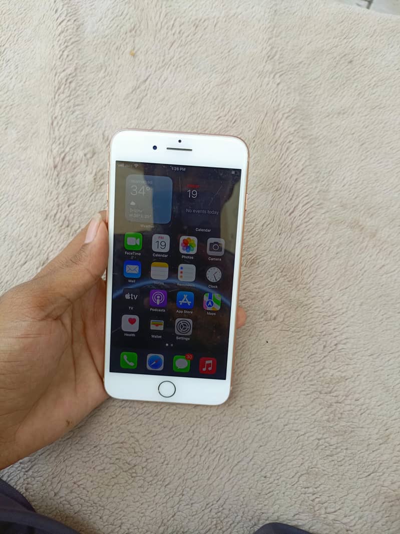 Apple iPhone 8 Plus 5