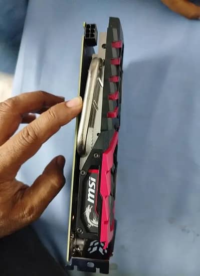 Gtx 1050 2gb exellent.