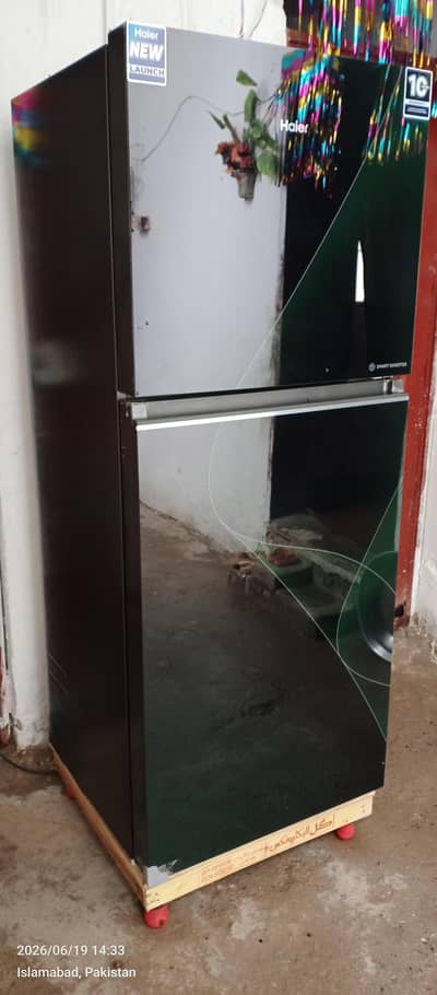 Haier Fridge, HRF 418 IPGA, Smart Inverter Technology