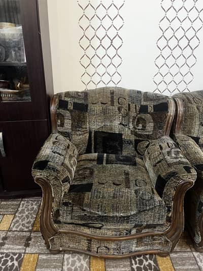 Wooden sofa set 5 seater