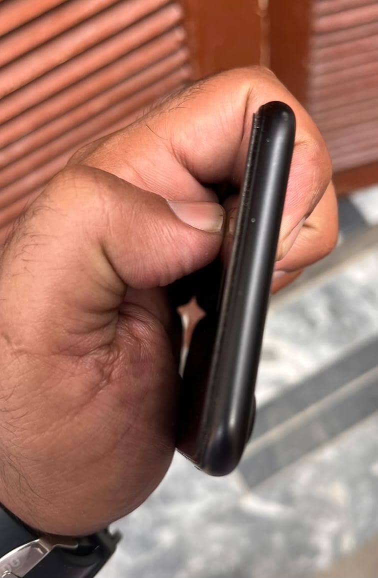 Apple iPhone 7 1