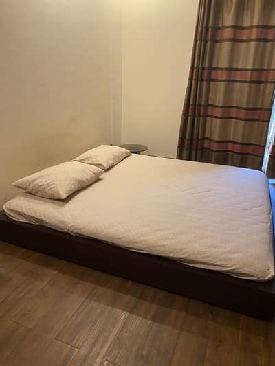 Low height king size bed