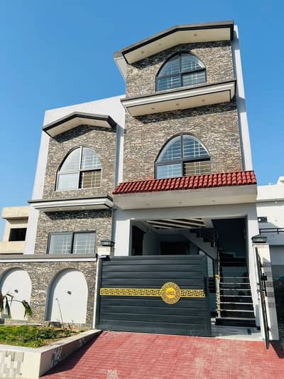 brand new 5 marla investor rate house only @2.25Cr - F block, sector B17 Islamabad.
