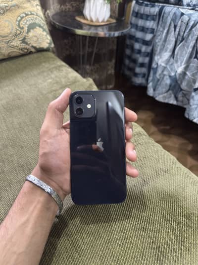 Apple iPhone 12 10/10 mobile phone for sale and exchange