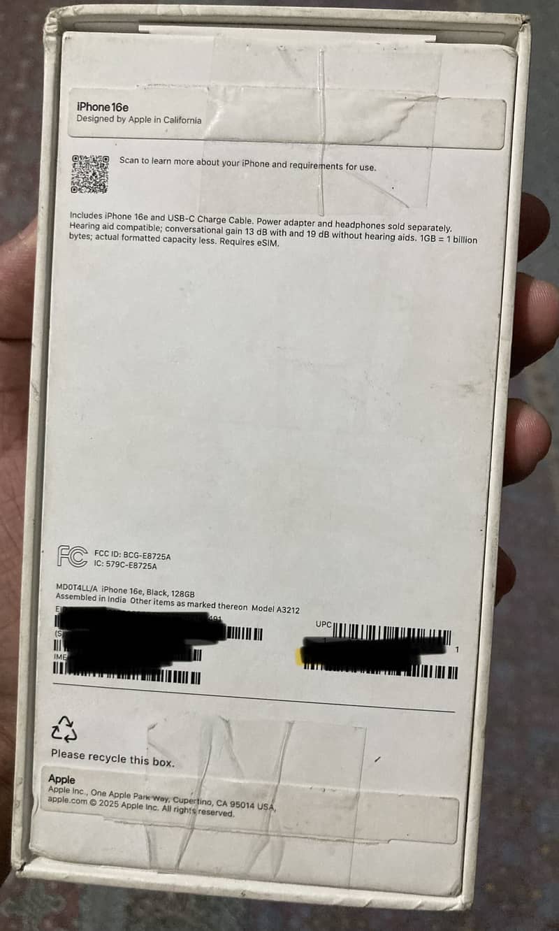 Apple iPhone 16e 8