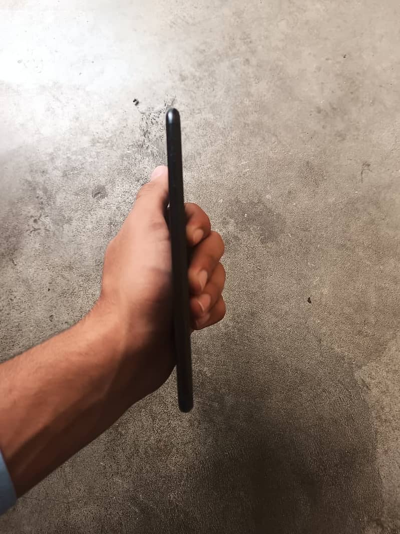 Apple iPhone 7 Plus 1