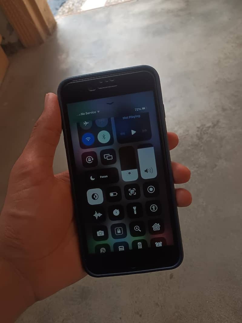 Apple iPhone 7 Plus 2