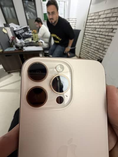 Apple iPhone 16 Pro Max 256GB factory unlock
