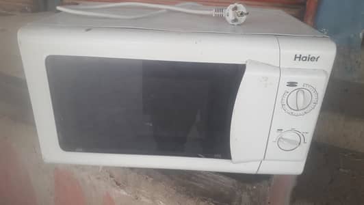 03173229368  Haier compny oven new condition ok tec no fault