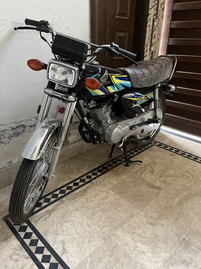 Honda 125 applied for just 4days used genuine mileage 248