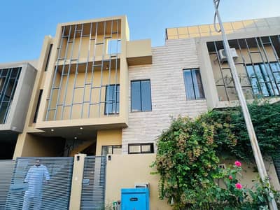 Double unit 5 marla house @2.20 Cr - F block, Sector B17 Islamabad