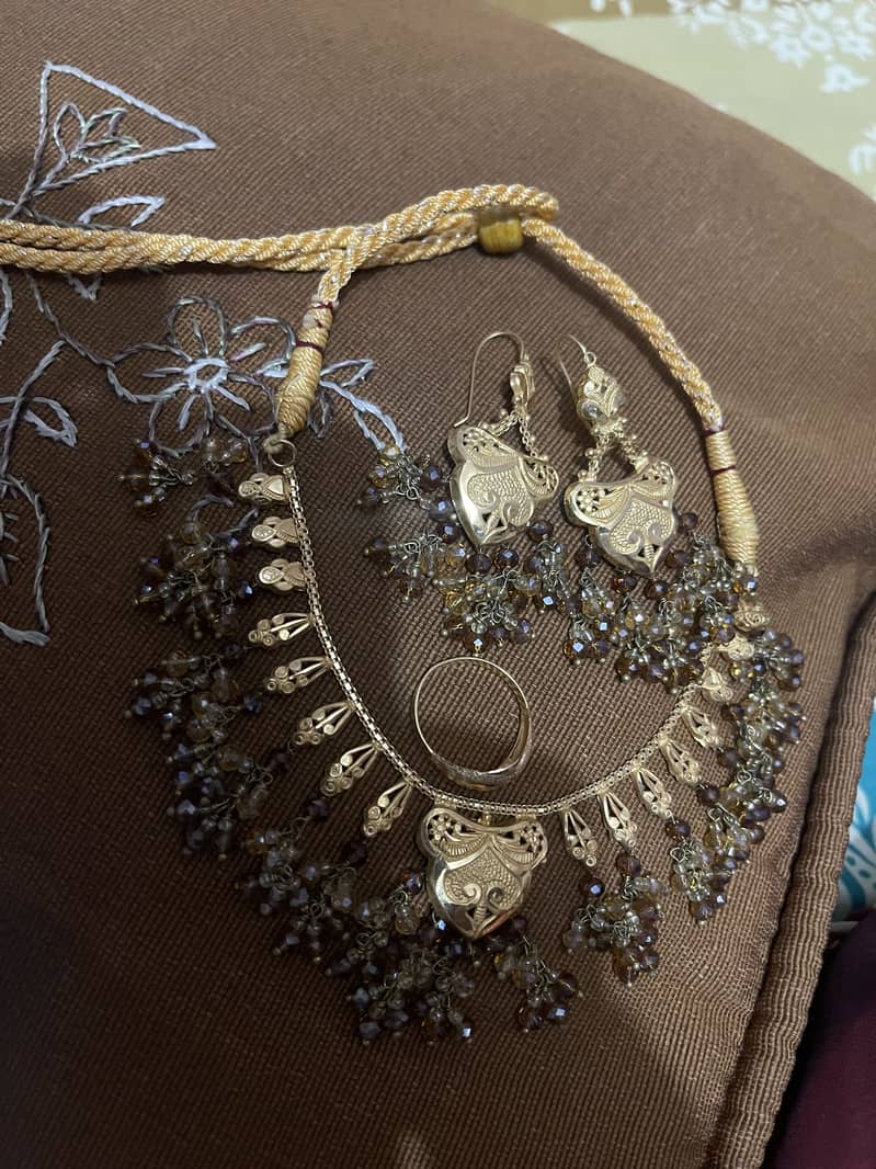 Necles earring with ring 0