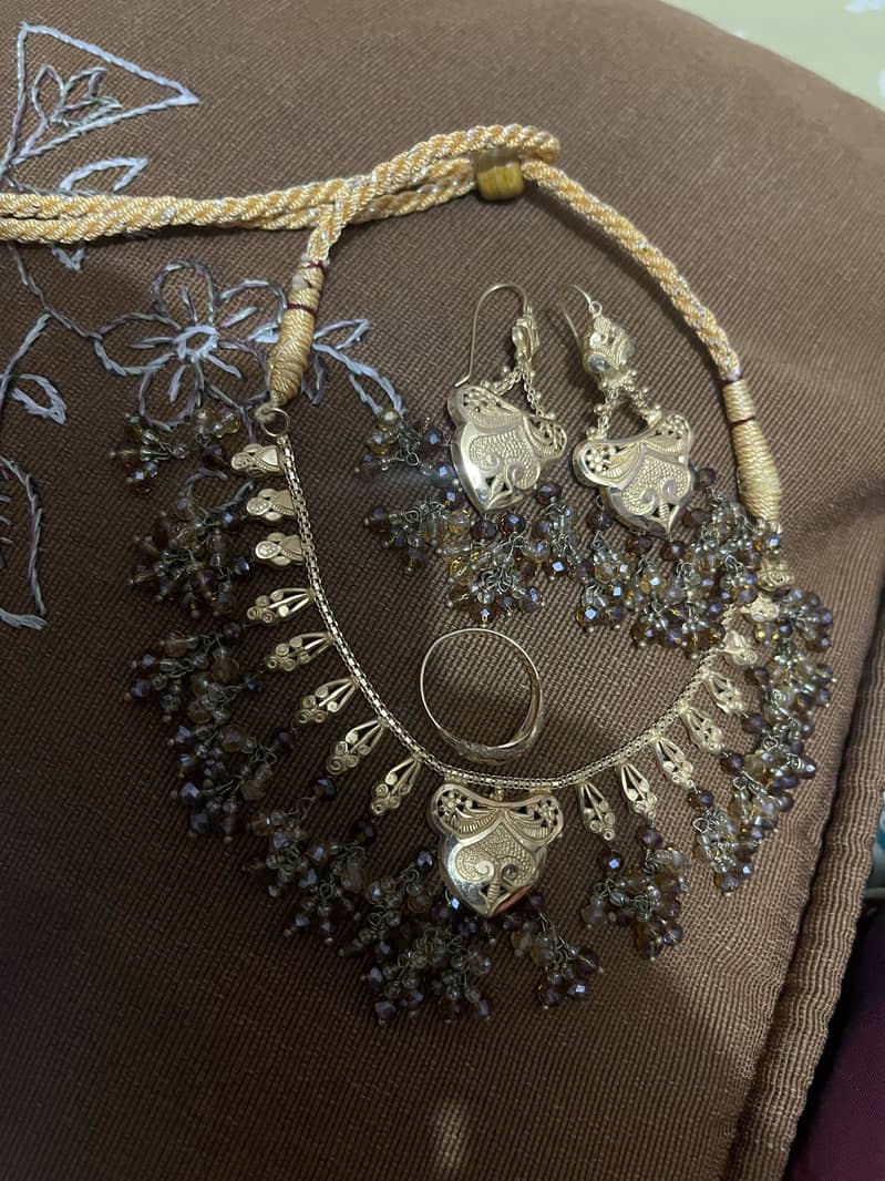 Necles earring with ring 2