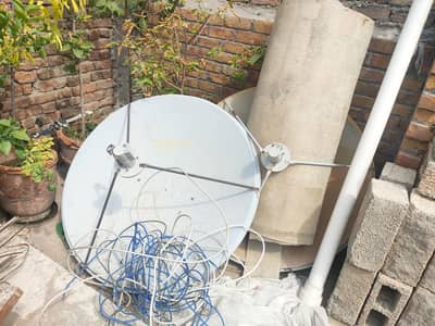 Dish  anteena with receiver