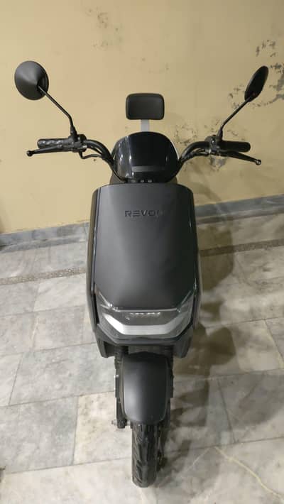 Scooty/ Scooter