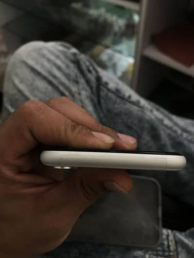 Apple iPhone XR
