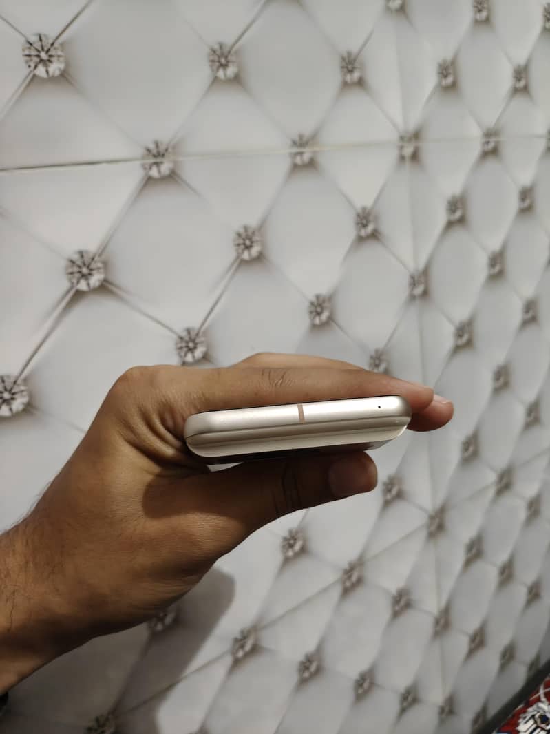 Google Pixel 8 0