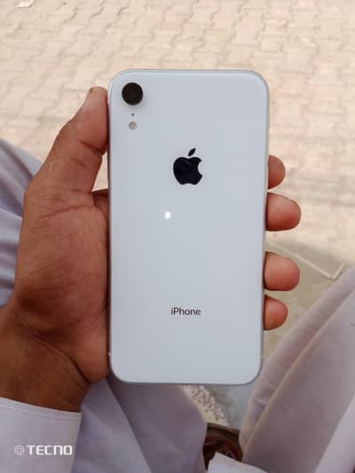 Apple iPhone XR