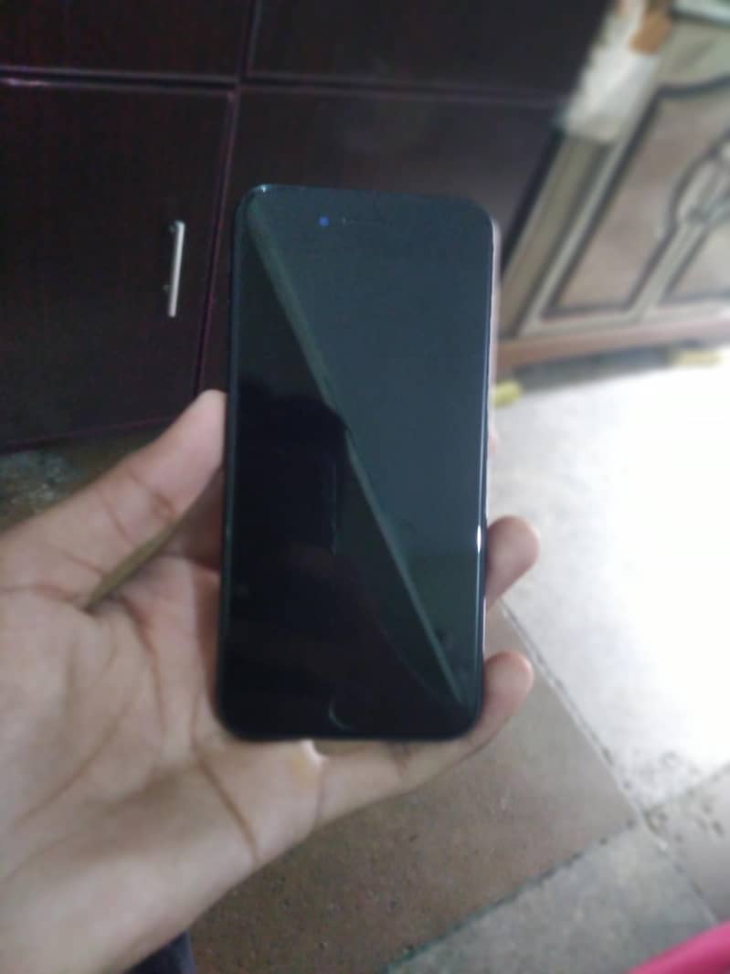 Apple iPhone SE 1