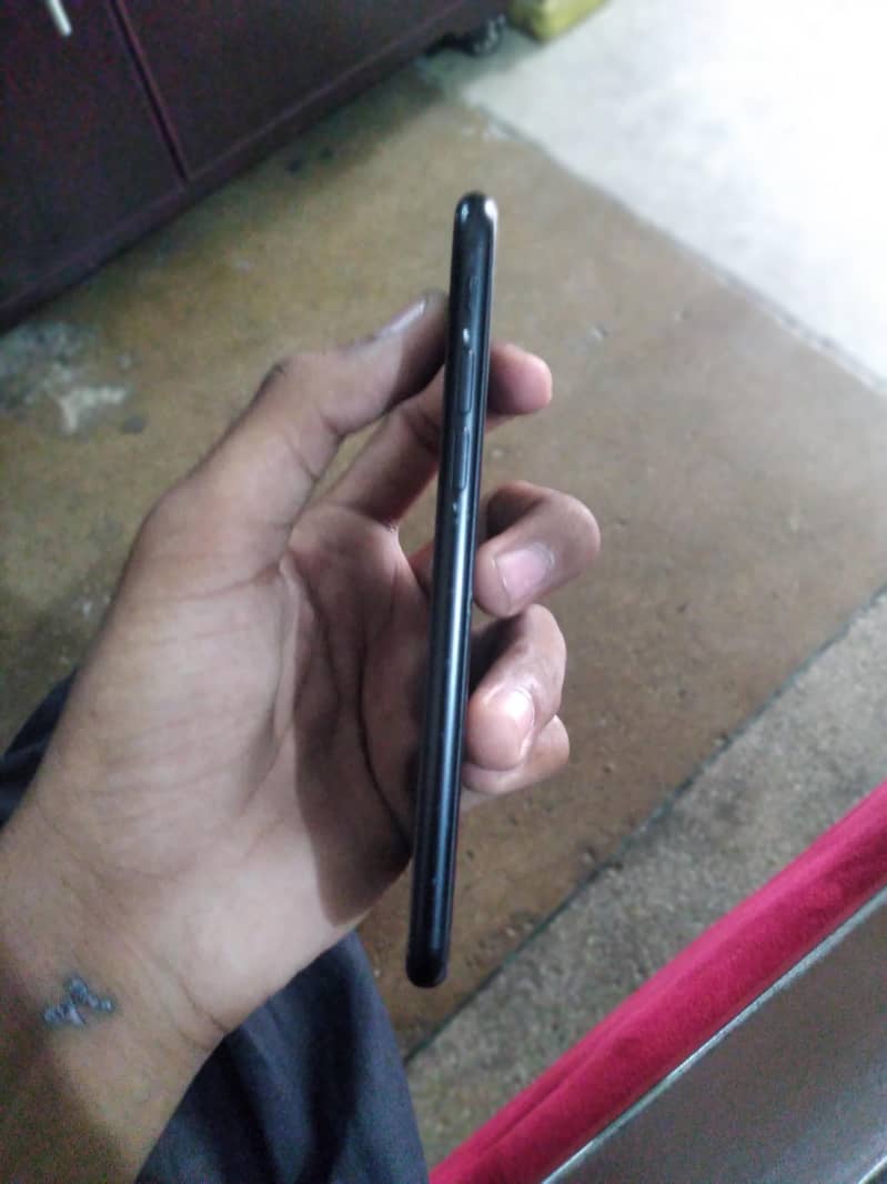 Apple iPhone SE 3