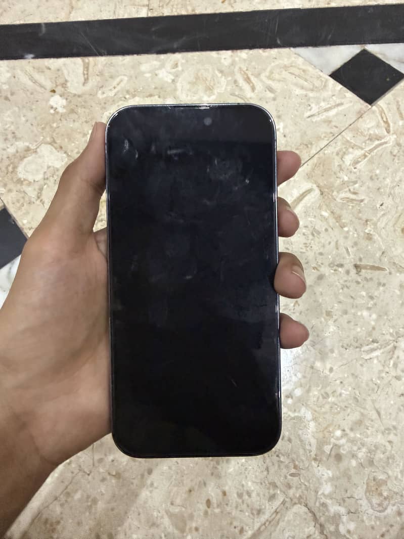Apple iPhone 14 Pro 4