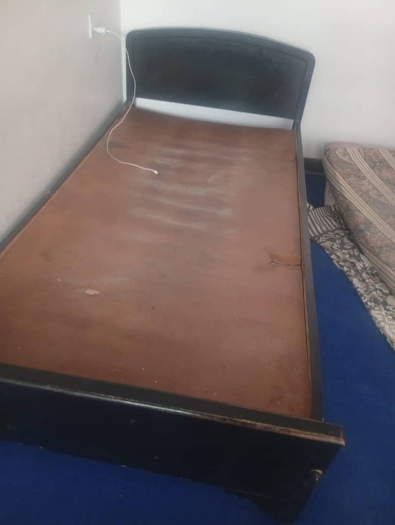 2 single beds 1