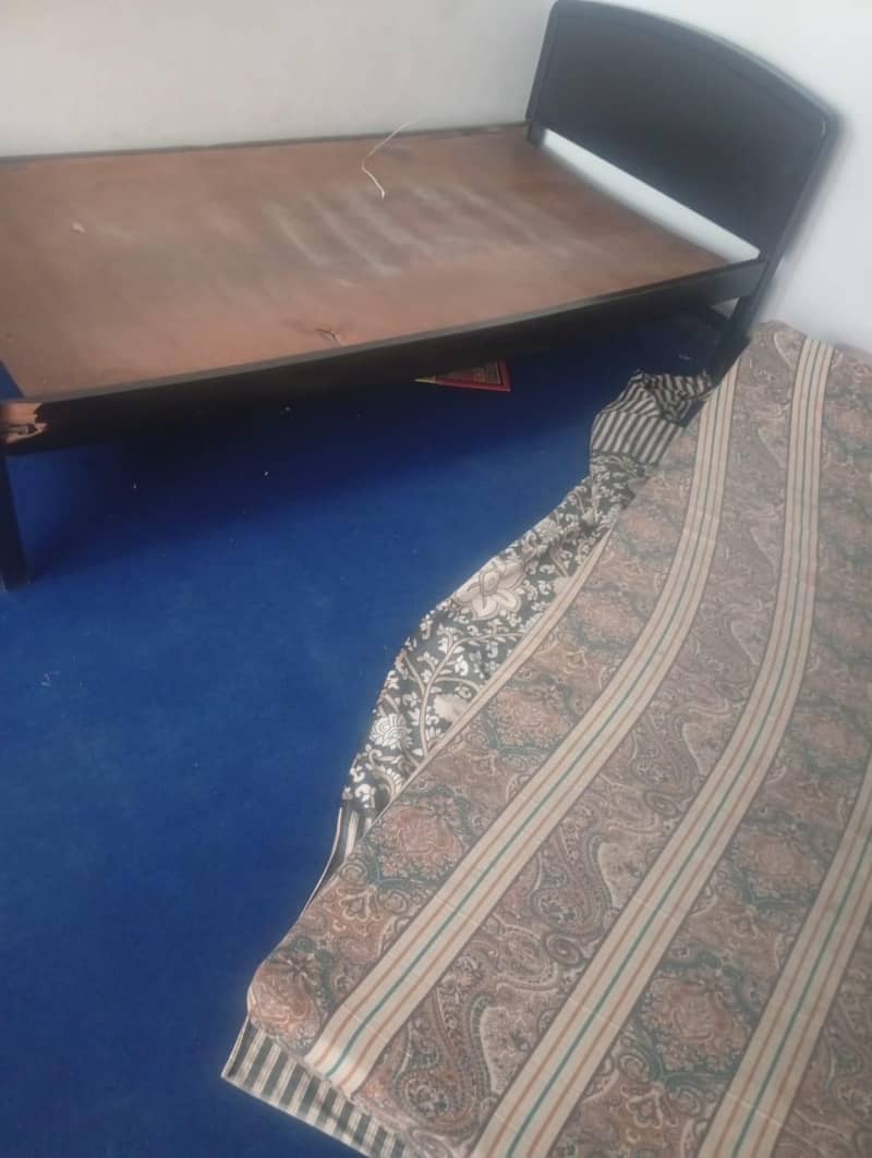 2 single beds 2