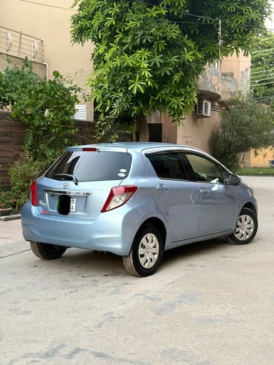 Toyota Vitz 2012 Registered 2015 ( Total Shower ) Inner pack All okay