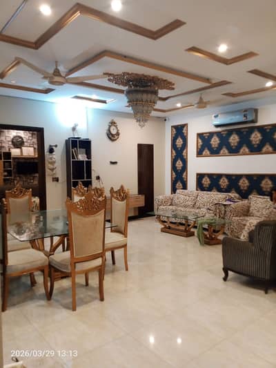 5 MARLA UPPER PORTION AVAILABLE FOR RENT IN EDEN BOULEVARD HOUSING SCHEME CLG ROAD LAHORE