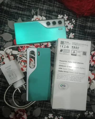 Tecno CAMON 40 Pro