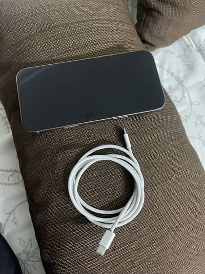 Apple iPhone 16 Pro Max
