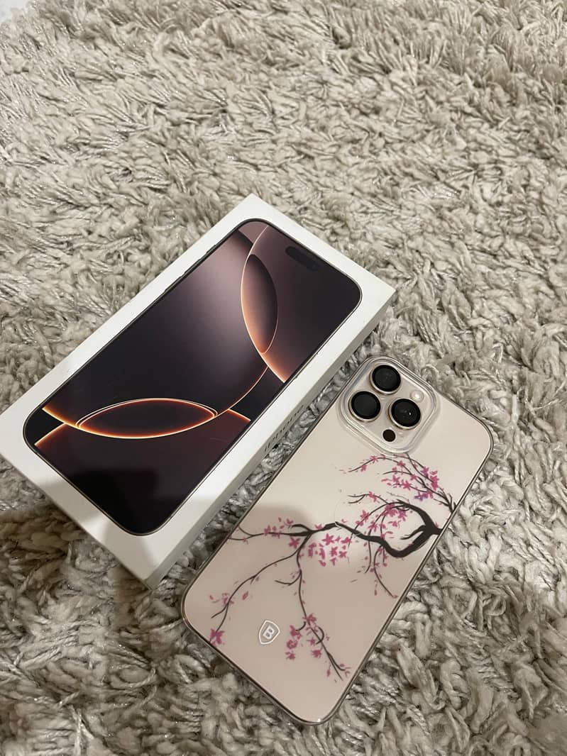 Apple iPhone 16 Pro Max 3
