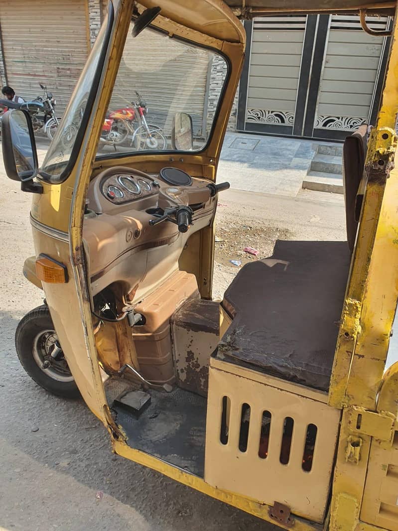loader auto rikshaw 2