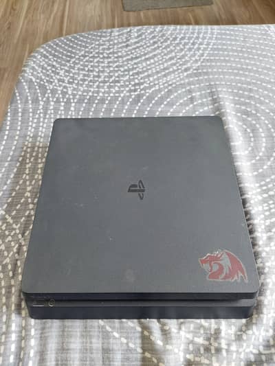 PS4 Slim 500 GB