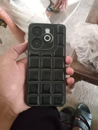 Infinix smart 8 4/64 urgent sale 03010751625