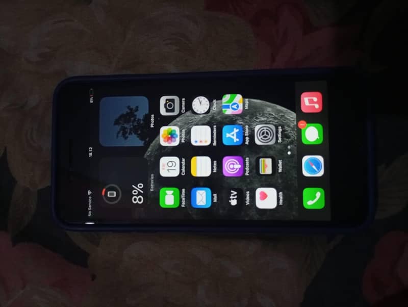 Apple iPhone 8 Plus 1