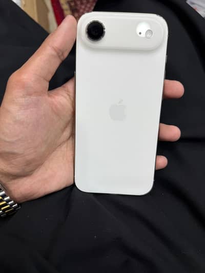 Apple iPhone 17 Air