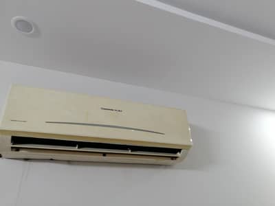Changhong ruba AC used non inverter 1.5 ton without remote