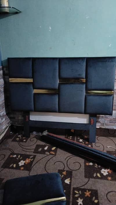 Single bed and sofa set