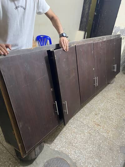 Wardrobe Almari