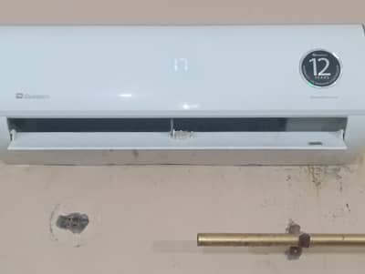 Dawlance 1. ton dc inverter ac 10/9 condition home currently in use