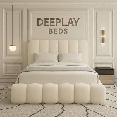 only one bed king size and 2 side tables