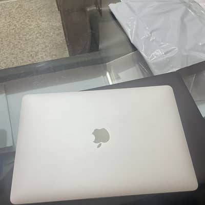 Apple Macbook Pro With 32GB RAM Best Deal For Students and Developers