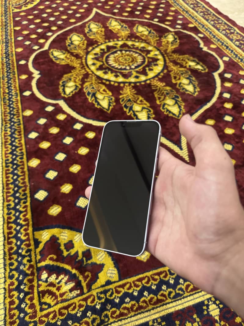 iPhone 14 2