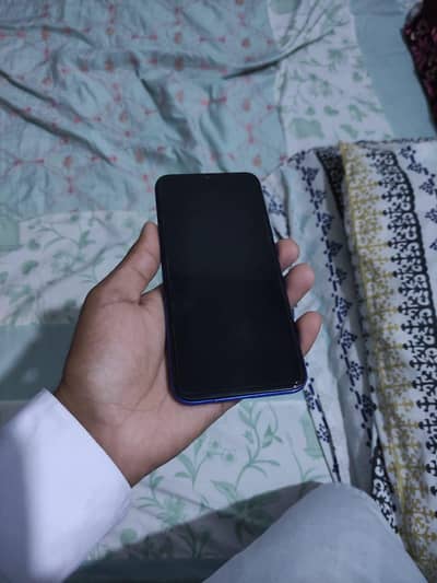 Tecno Spark 6 go 4/64 all okay phone. . . 03271060622