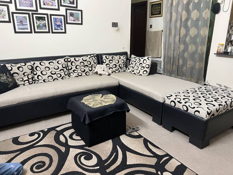 Sofa set 0