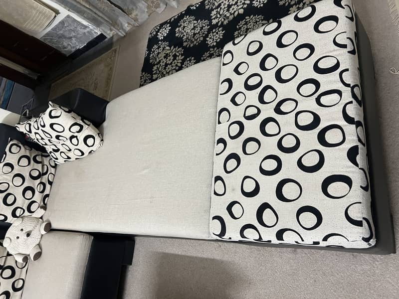 Sofa set 4