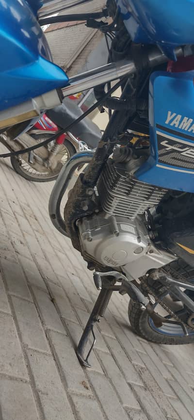 Yamaha ybr 2016