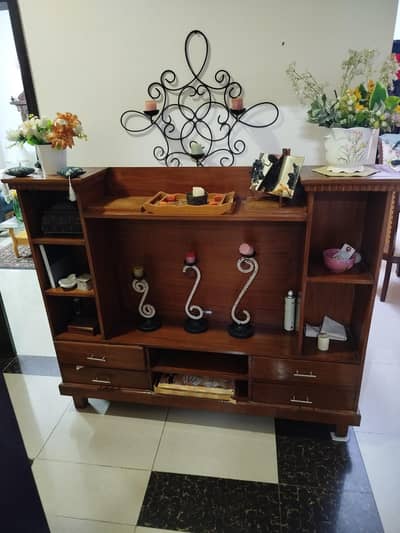 TV table made with pure akhroot   wood 9\10 conditionb